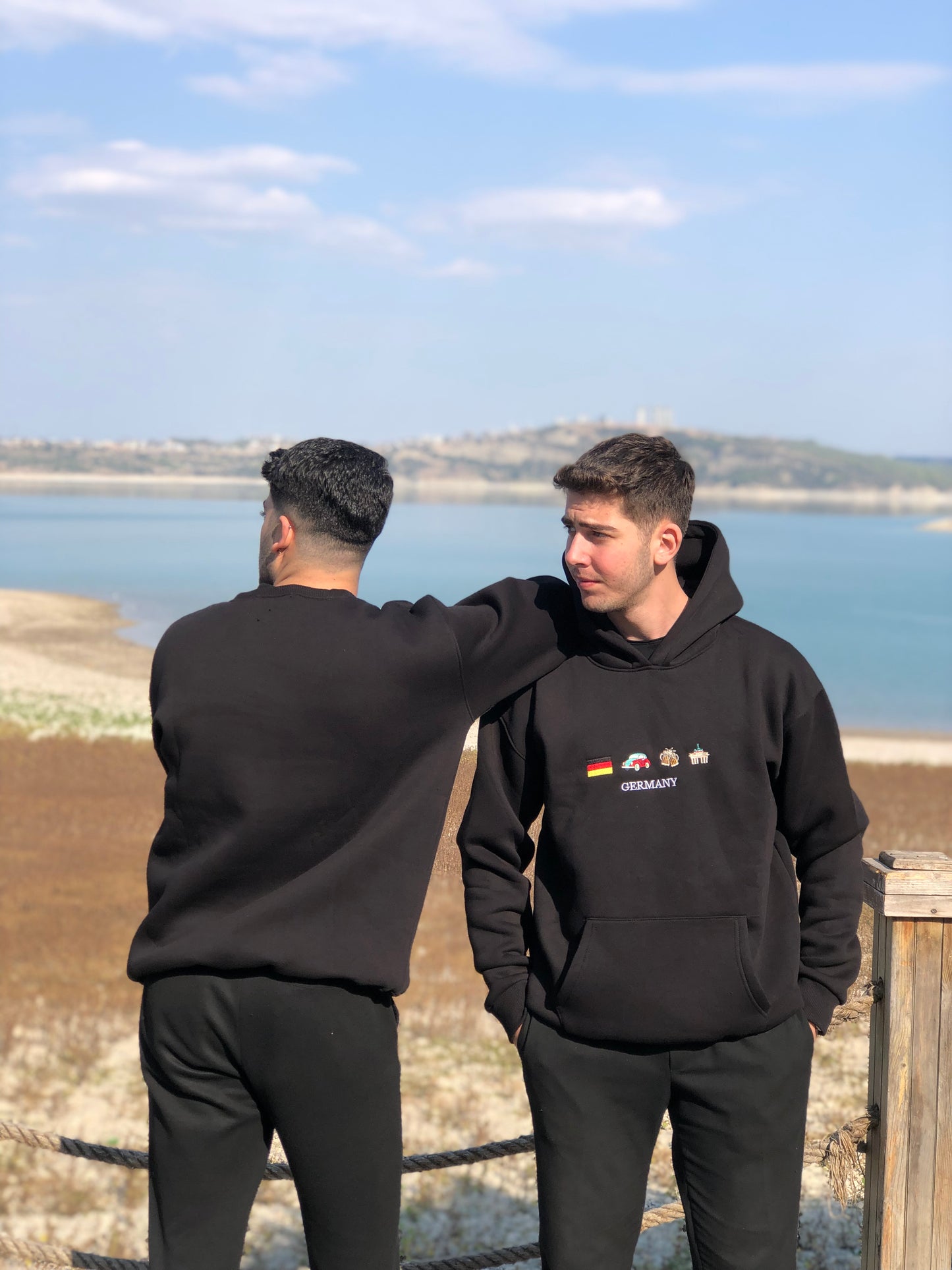 Almanya Tasarımlı Sweatshirt