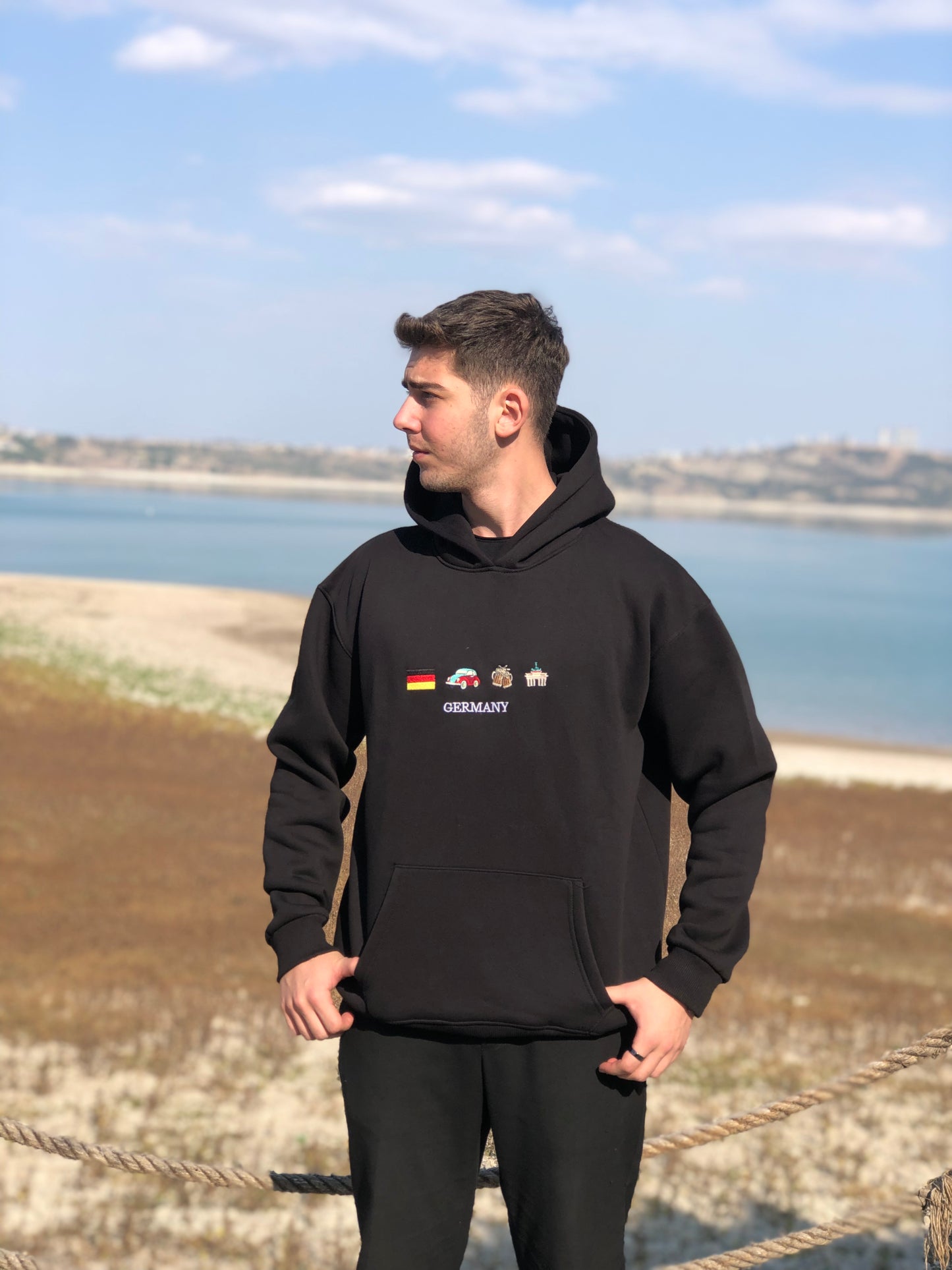 Almanya Tasarımlı Sweatshirt