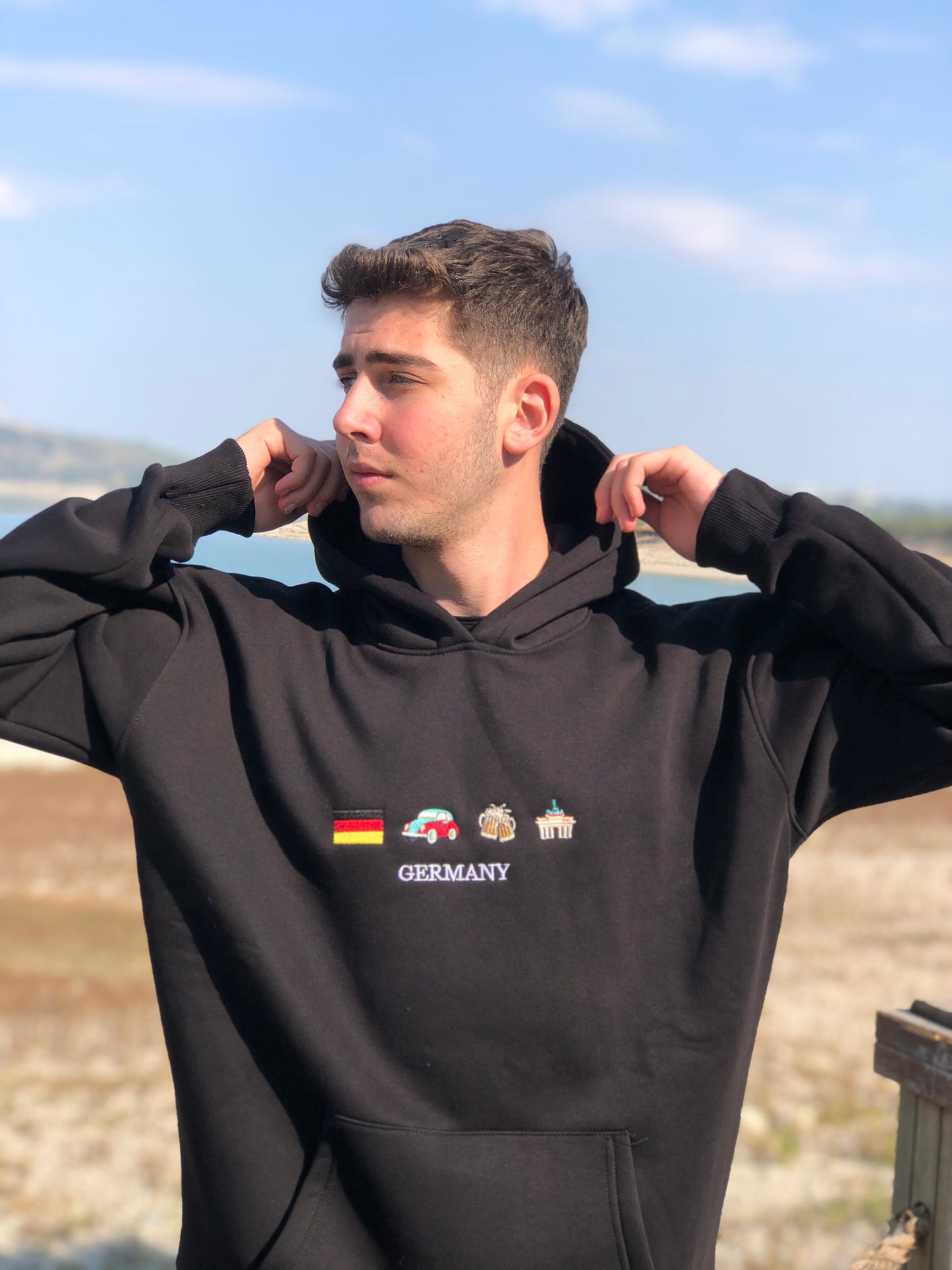 Almanya Tasarımlı Sweatshirt